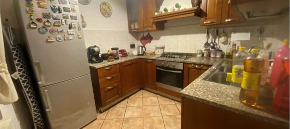 Casa de 4 divisões em Prato, Italy N.º 147075 2