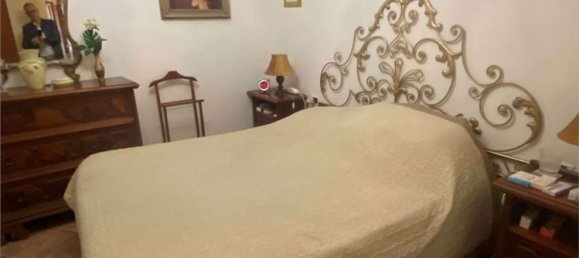 Casa de 4 divisões em Prato, Italy N.º 147075 8