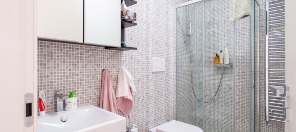 2 Schlafzimmer Wohnung in Milan, Italy, Nr. 365000 22