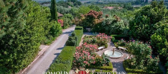 35 rooms Villa in Montepulciano, Italy No. 75872 3