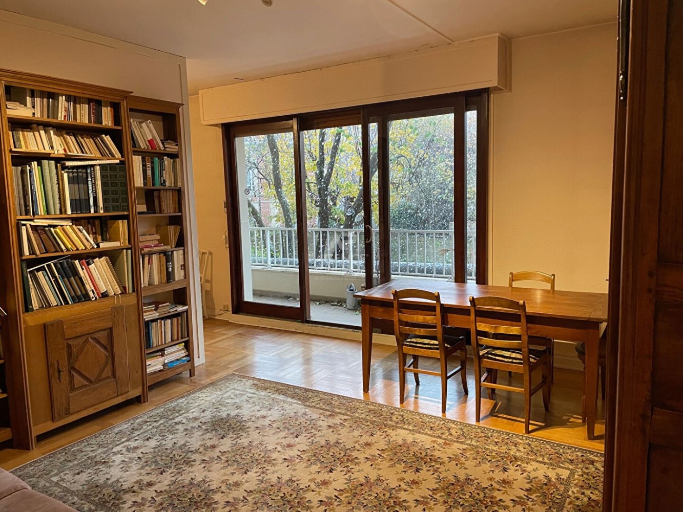 2 bedrooms Apartment in Saint-Germain-en-Laye, France No. 131946