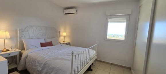 Apartamento de 3 dormitorios en Marbella, Spain No. 176160 14