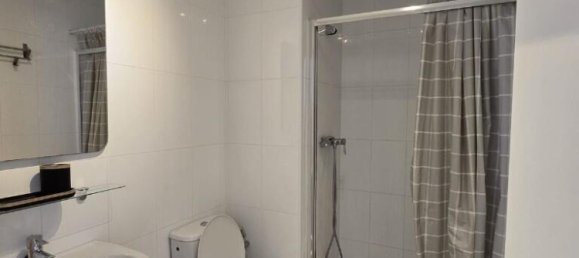 Apartamento de 3 dormitorios en Marbella, Spain No. 176160 16