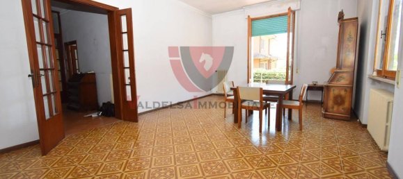 Квартира с 3 спальнями в Колле ди Валь д’Эльса, Италия № 269646 2