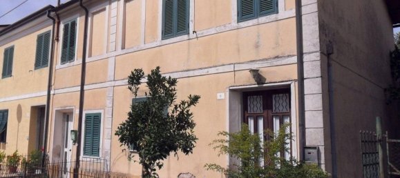 Casa de 6 divisões em Viareggio, Italy N.º 214301 25