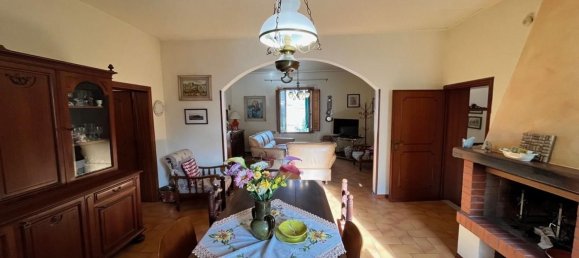 Apartamento de 5 habitaciónes en Certaldo, Italy No. 44446 3