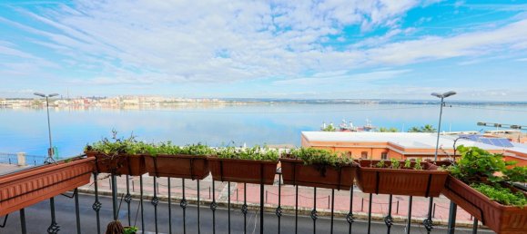 Apartamento de 4 habitaciónes en Taranto, Italy No. 151374 15