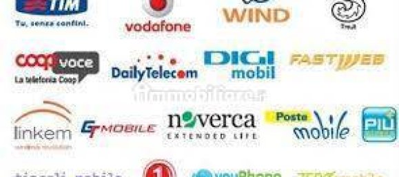 3 rooms Commercial property in Piacenza, Italy No. 223864 7