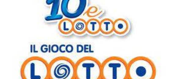 3 rooms Commercial property in Piacenza, Italy No. 223864 3