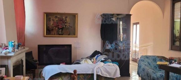 11-salle Appartement à Polla, Italy No. 182236 13