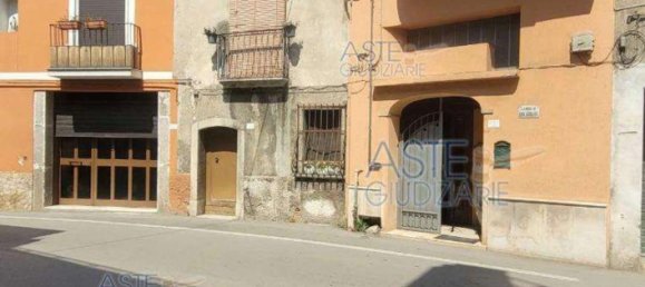 11-salle Appartement à Polla, Italy No. 182236 10