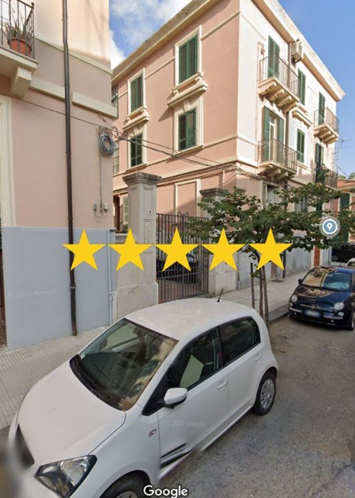 Apartamento de 6 habitaciónes en Messina, Italy No. 45679