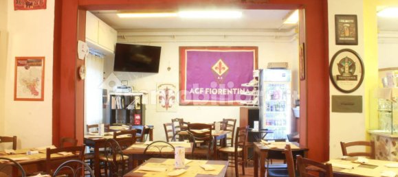 2 rooms Commercial property in Florence, Italy No. 39722 12