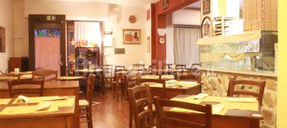 2 rooms Commercial property in Florence, Italy No. 39722 16