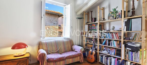 8 rooms Apartment in Lucca, Italy No. 291019 16