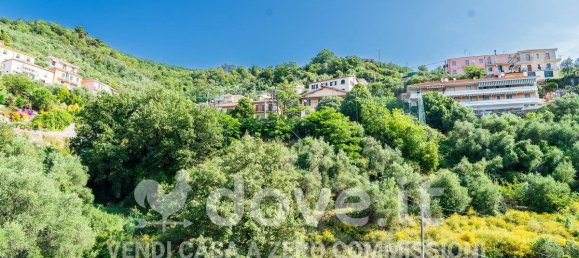 2 bedrooms Apartment in Pietrabruna, Italy No. 303217 2