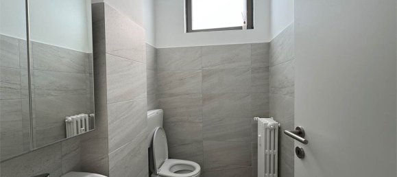 Propiedad comercial de 3 habitaciónes en Cuneo, Italy No. 328968 17