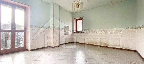 5 rooms House in Cureggio, Italy No. 228234 7
