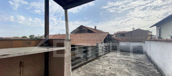 5 rooms House in Cureggio, Italy No. 228234 5