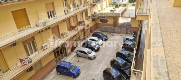 4 Schlafzimmer Wohnung in Salerno, Italy, Nr. 346836 6