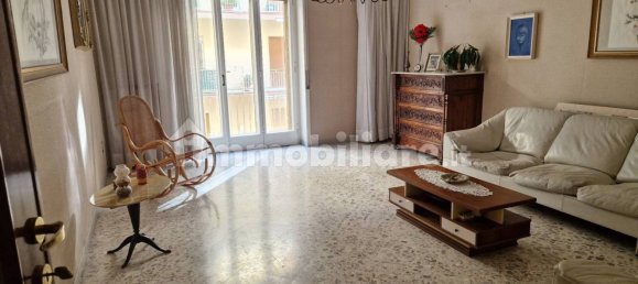 4 Schlafzimmer Wohnung in Salerno, Italy, Nr. 346836 8