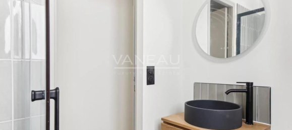 2 bedrooms Apartment in Paris, France No. 149095 10