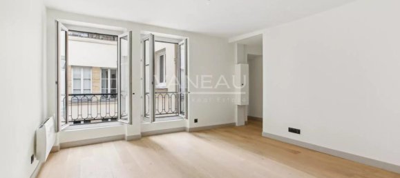 2 bedrooms Apartment in Paris, France No. 149095 2