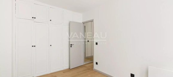 2 bedrooms Apartment in Paris, France No. 149095 7