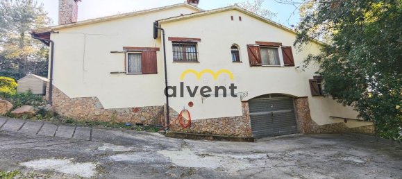 4 bedrooms House in Caldes de Malavella, Spain No. 110896 3