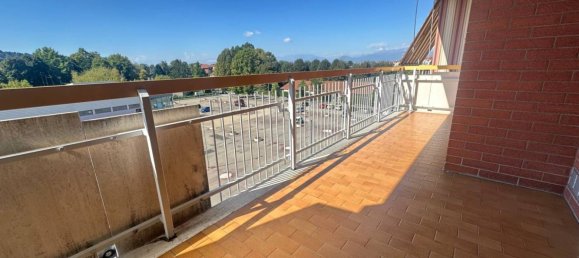 3 غرف نوم بانتهاوس في San Mauro Torinese, Italy رقم 350784 2