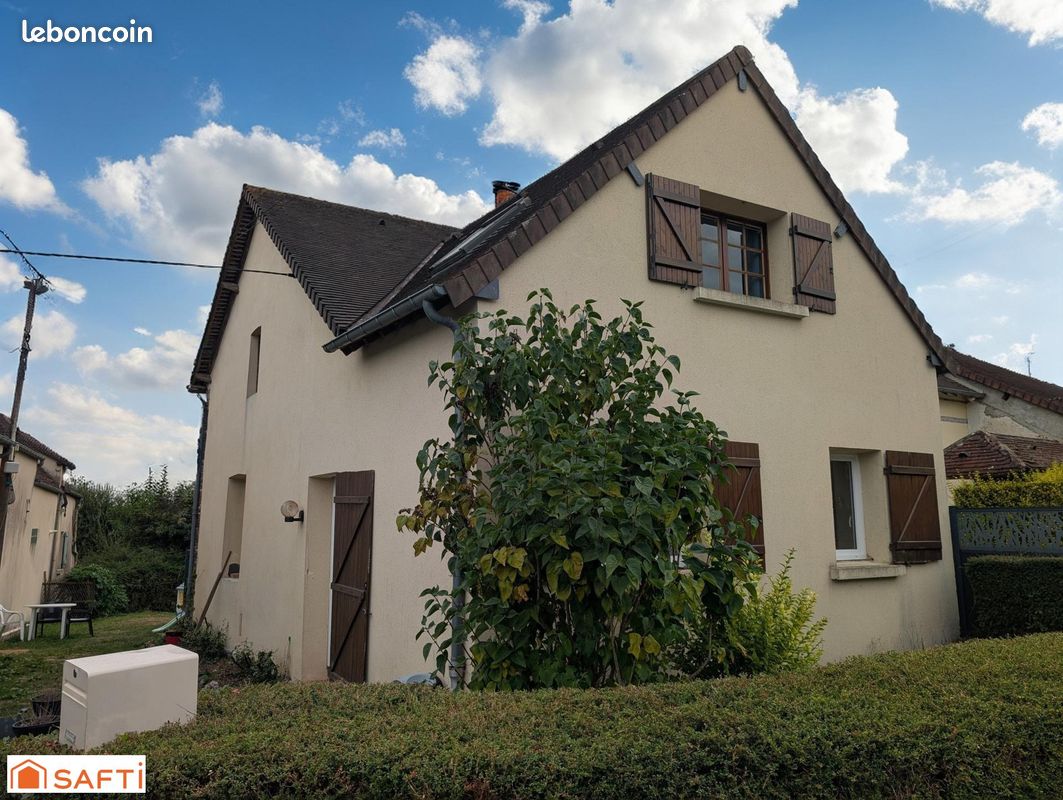 3 Schlafzimmer Haus in Orne, France, Nr. 357375