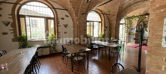 4 Schlafzimmer Haus in Marsciano, Italy, Nr. 76827 21