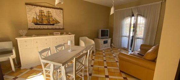 Villa de 4 habitaciónes en Terracina, Italy No. 257267 7