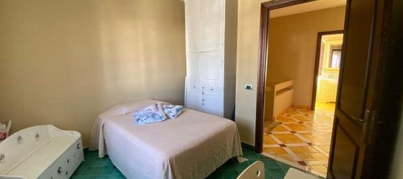 Villa de 4 habitaciónes en Terracina, Italy No. 257267 3