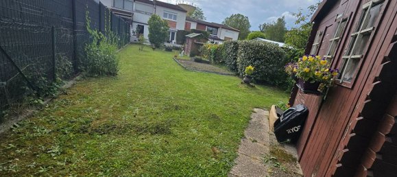 3 bedrooms House in Lesigny, France No. 186780 3