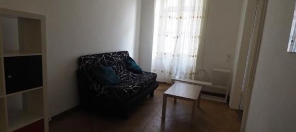 2-salle Appartement à Trieste, Italy No. 230090 10