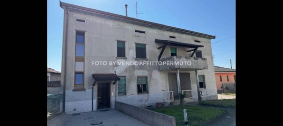 7 rooms Villa in Cividate al Piano, Italy No. 165229 4