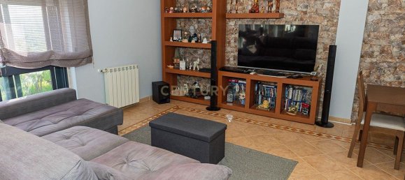 Квартира с 3 спальнями в Одивелаш, Португалия № 126227 39