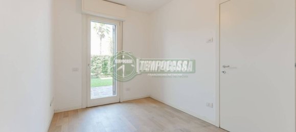 Apartamento de 2 dormitorios en Vimercate, Italy No. 337469 16