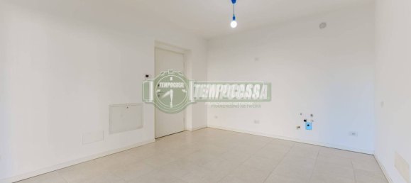 Apartamento de 2 dormitorios en Vimercate, Italy No. 337469 7