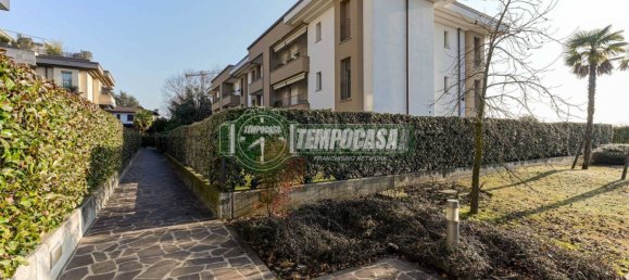 Apartamento de 2 dormitorios en Vimercate, Italy No. 337469 23