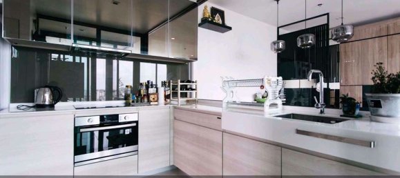 Apartamento com 2 quartos em condomínio em Khlong San, Thailand N.º 9817 11