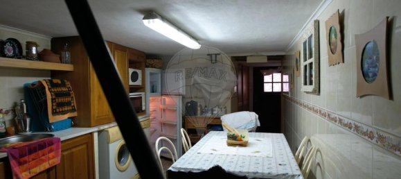 3 bedrooms House in Ribamondego, Portugal No. 24042 5