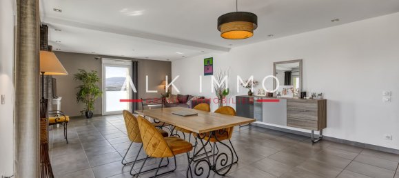 4 bedrooms Apartment in Haute-Savoie, France No. 202036 2