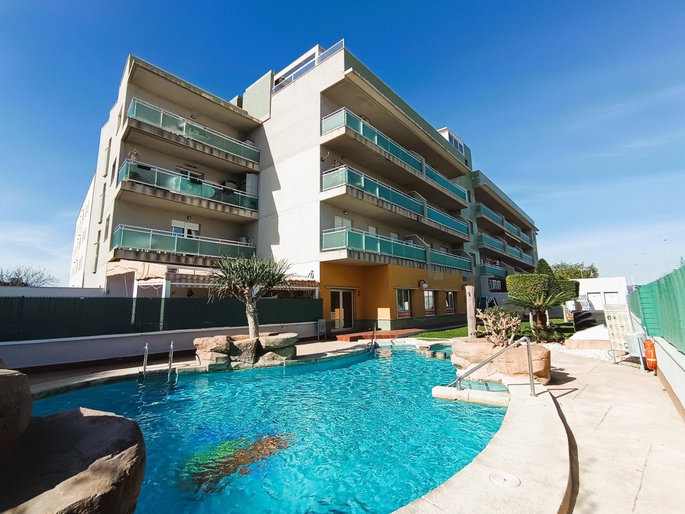 2 dormitorios ático en venta en Cabo Roig, Alicante, Comunidad Valenciana, Spain № 365886
