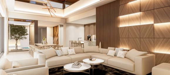 5 bedrooms Villa in Nueva Andalucia, Spain No. 4783 14