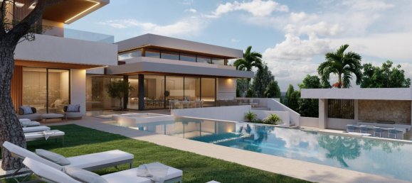 5 bedrooms Villa in Nueva Andalucia, Spain No. 4783 3