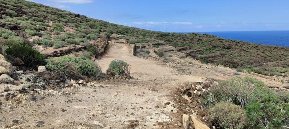 Terrain à Guimar, Spain No. 156814 8