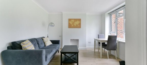 2 bedrooms Apartment in London, United Kingdom No. 9929 4