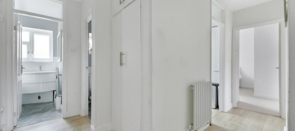 2 bedrooms Apartment in London, United Kingdom No. 9929 8